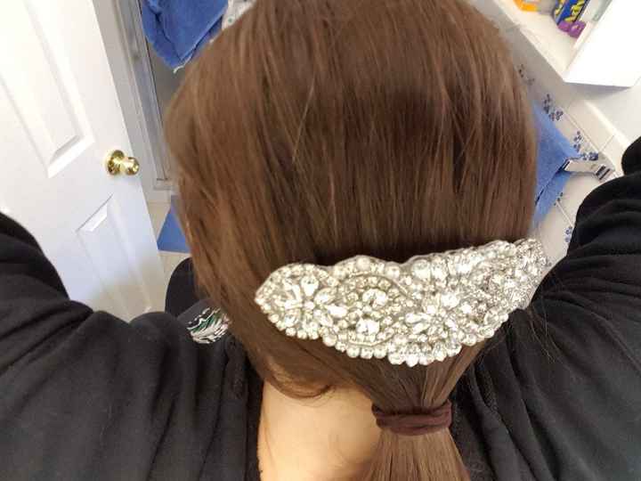 Looking for Elegant Bridal Hairpins - 1