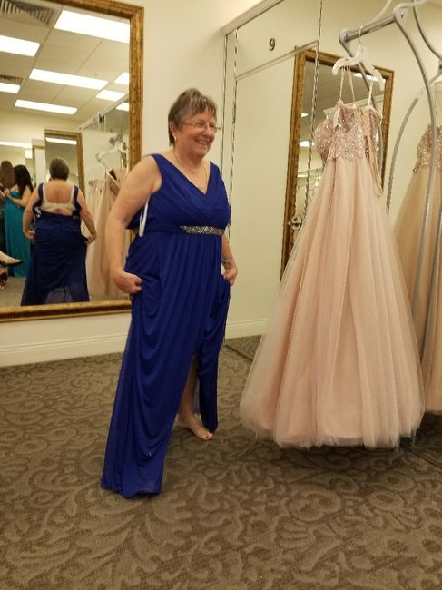 Who are you taking dress shopping with you? - 1