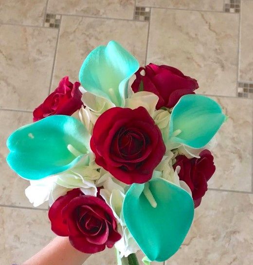 This is my actual flowers for my wedding
