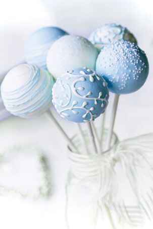 Something Blue - who has blue in their colour palette? - 6