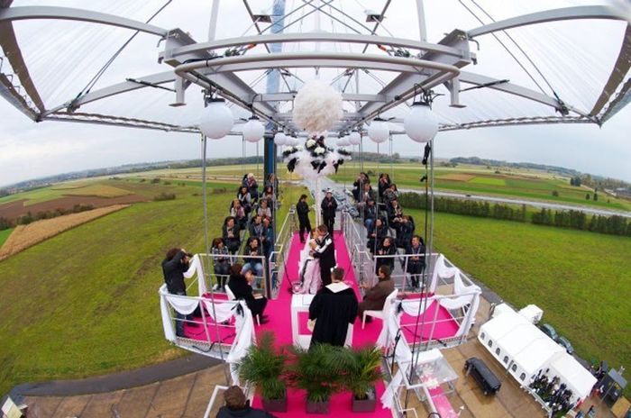 Which extreme wedding venue would you get married in? 5