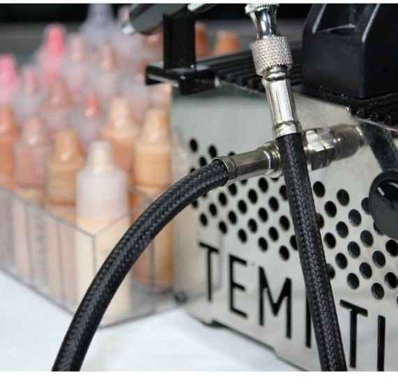 Airbrush makeup machine