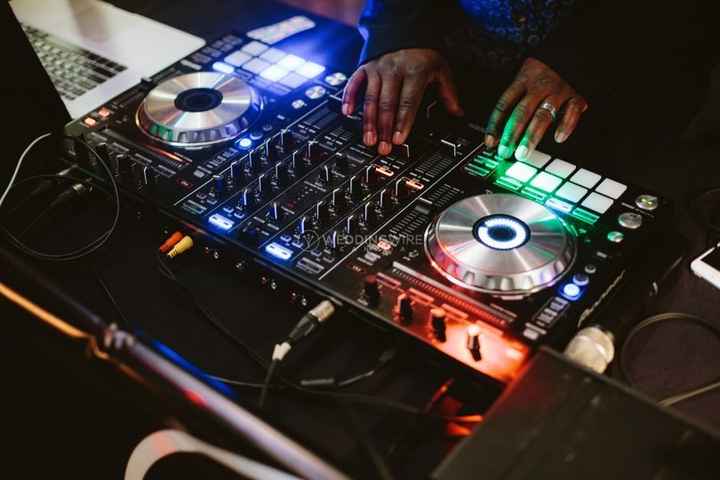 Wedding DJ