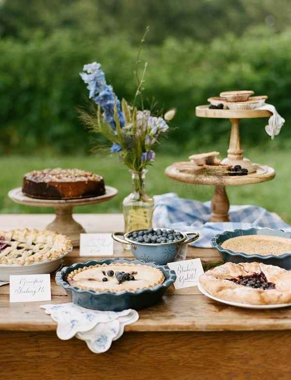 Sweet!  Pie bar: