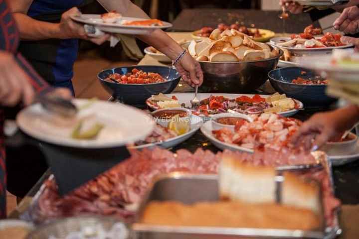 Buffet Style Catering at London Villas