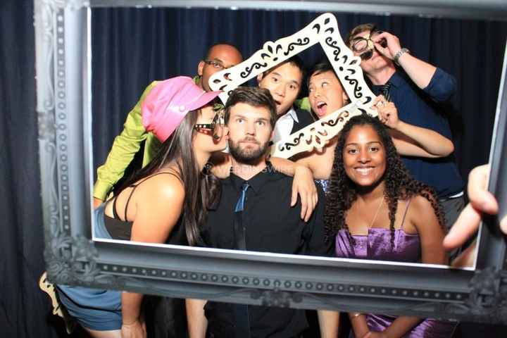 Guests in Photobooth