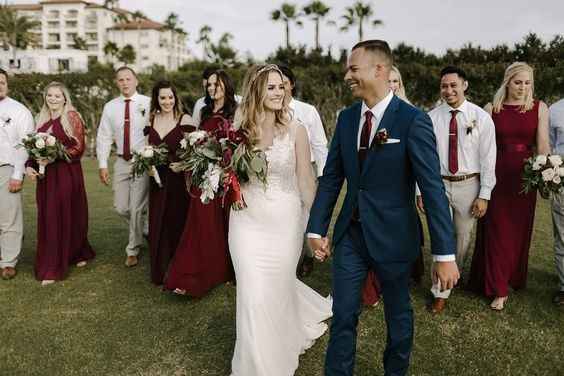 Wedding Party Group Picture - Burgundy Bridesmaids Dresses, Groomsmen Ties, and Bouquets