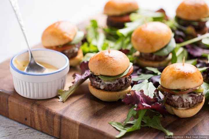 Mini Hamburger Sliders - Late Night Snacks