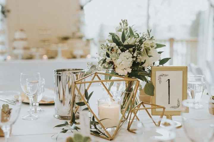 Small Simple White Floral Centerpiece - Gold Geometric Decor