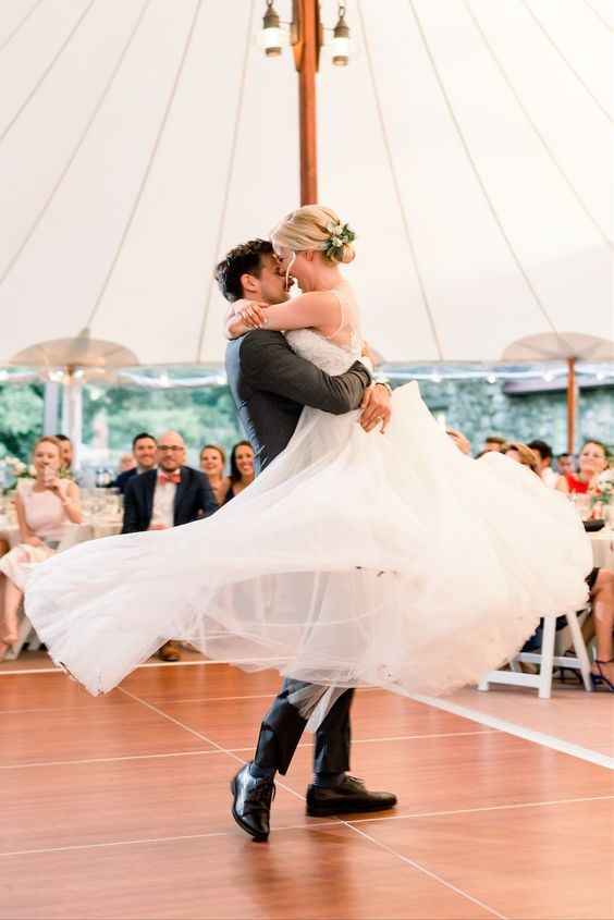 First Dance Lift Spin