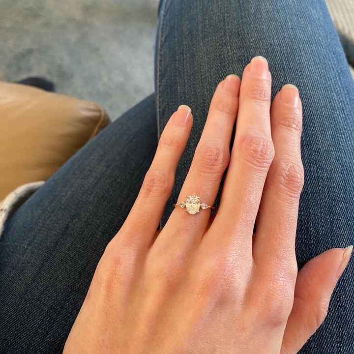 Are you wearing a necklace with your wedding dress?! - 1