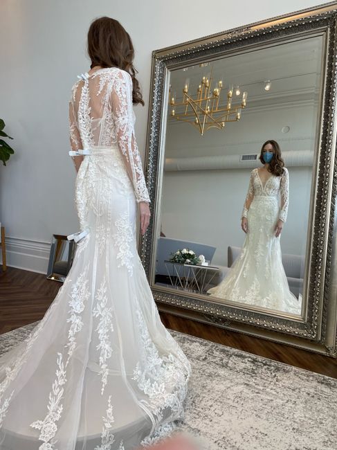 How many dresses did you try on before saying Yes to the dress! 5