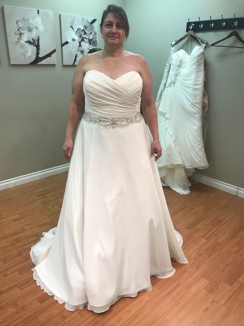 When Should i go dress shopping while losing weight? 1