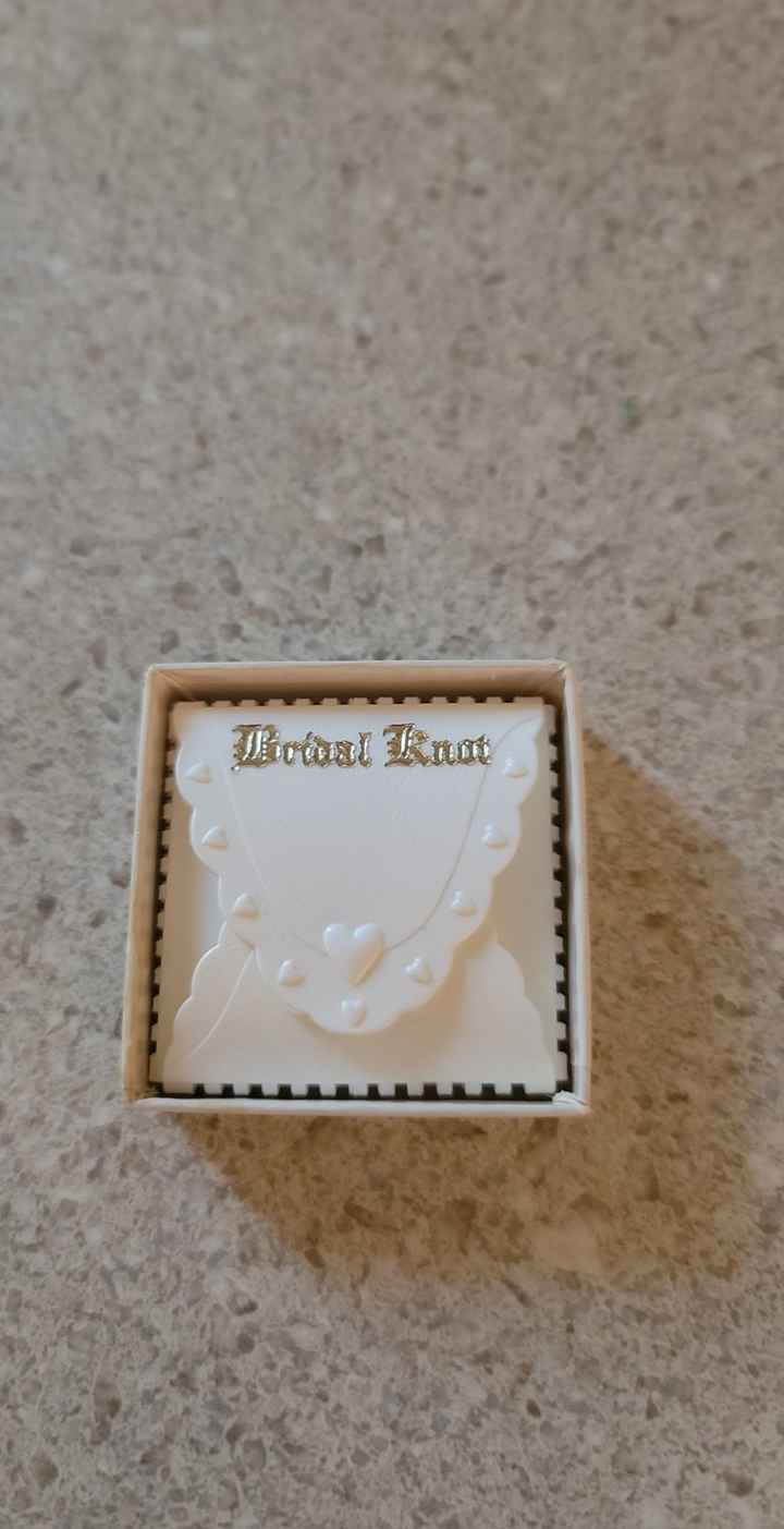 Looking at information on my something old item - 1