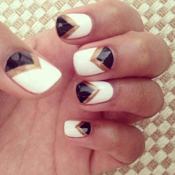 What colour will be your manicure on your wedding day? - 1