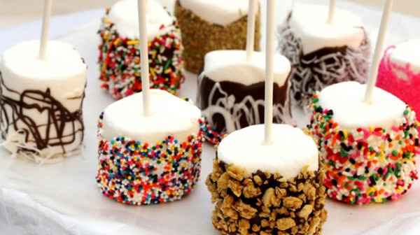 Unusual wedding favours - 9