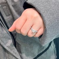 When to buy wedding bands? - 1