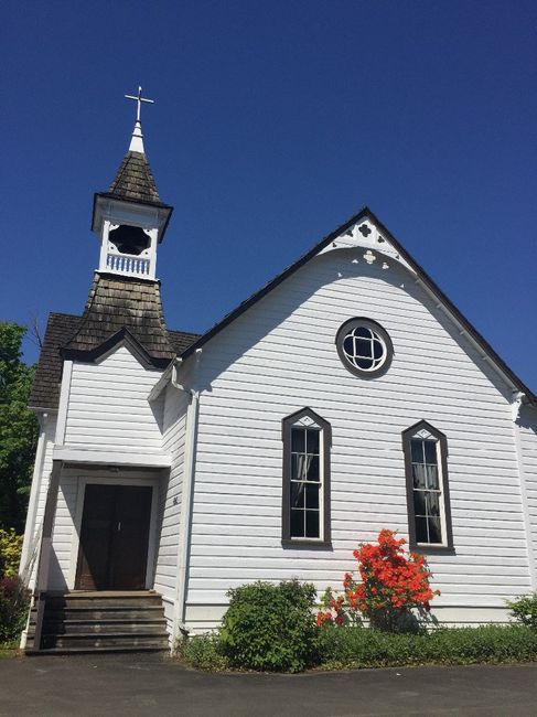 The Little White Chapel