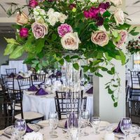 Centerpiece needed for vendor table? - 1