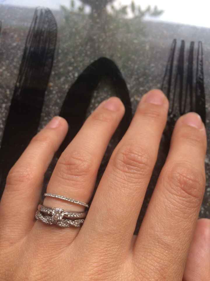 minimalist diamond stacked rings.