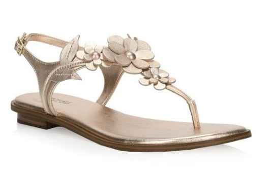 Bridal Shoes: Are the no nice flats out there? - 1