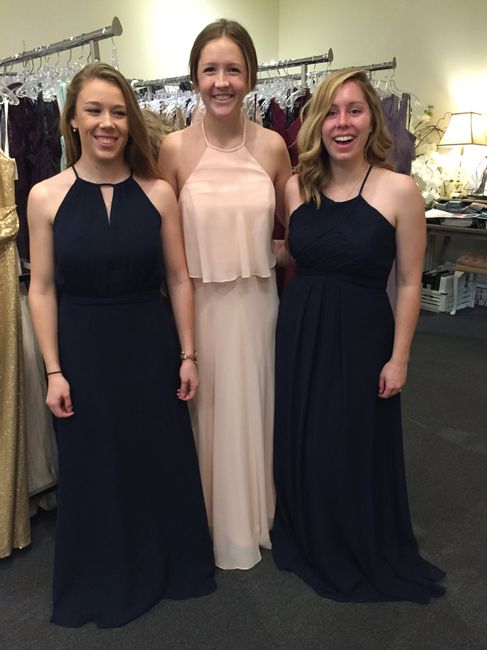 Show off your bridesmaid dresses! 5