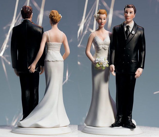 Cake Topper: Figurines or Text? 5