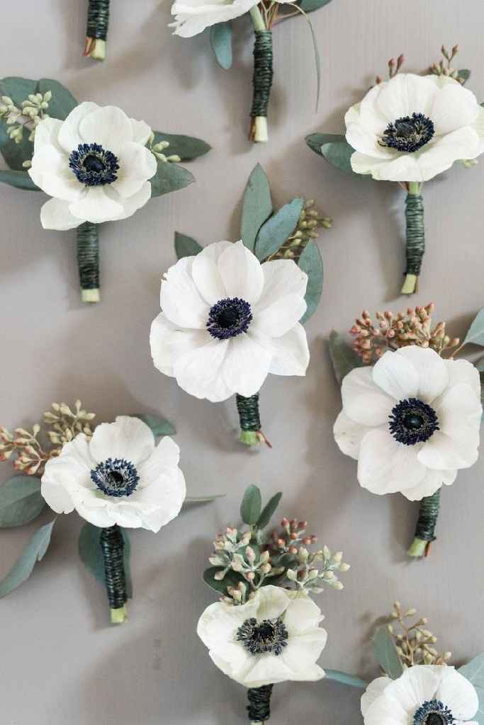 Show off your boutonnieres! - 1