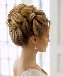 How will you wear your hair?  Straight or curly? 3