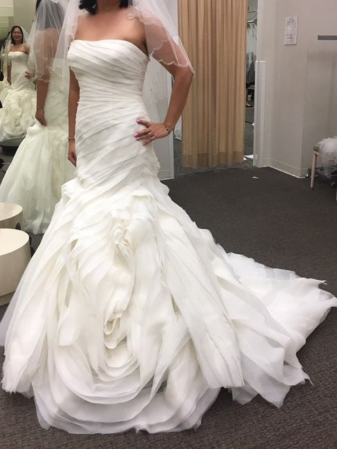 Most popular wedding dress styles in Canada? 1