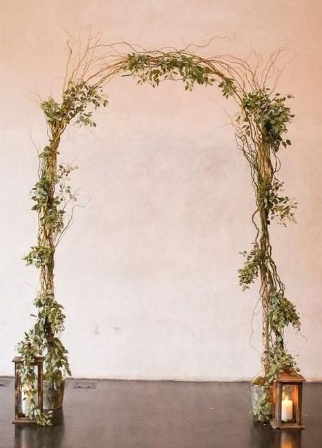 Classic or Rustic Ceremony Decor? 4