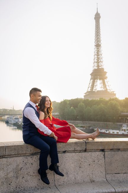 Engagement photo session in Paris
