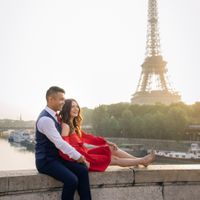 Engagement photo session in Paris