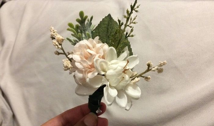 diy Bouquets and Boutonnieres 3