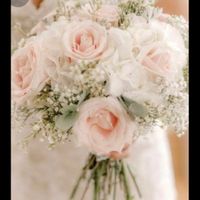 Coloured wedding dress, what type of flowers? - 2