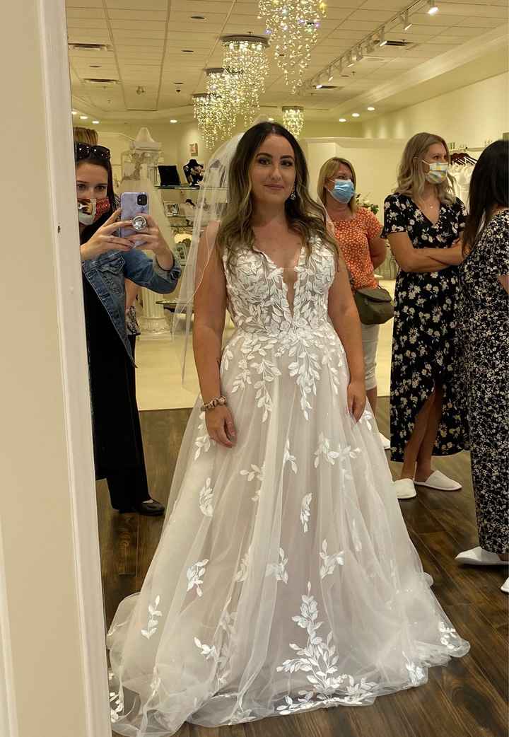 Show off your dress! - 1