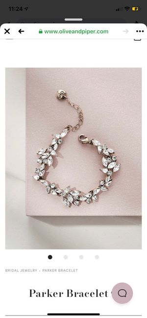 Necklace: Chunky or dainty? - 1