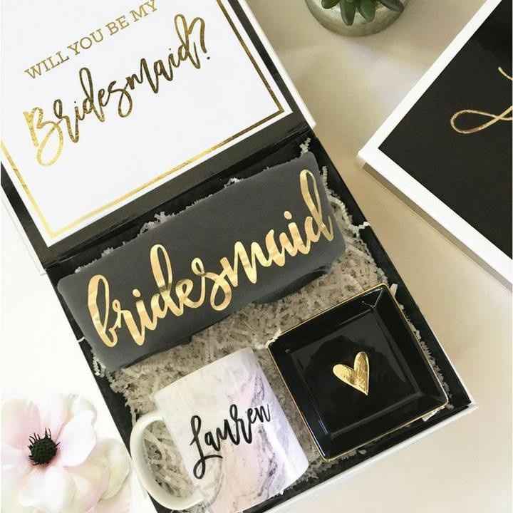 bridesmaid proposal box with mug