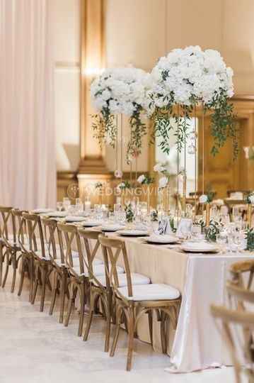 wedding wooden chairs with white padding