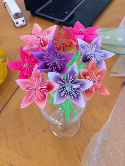 paper flowers for boutineers