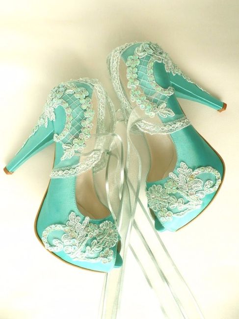 Mint Embroidered Lace Shoes