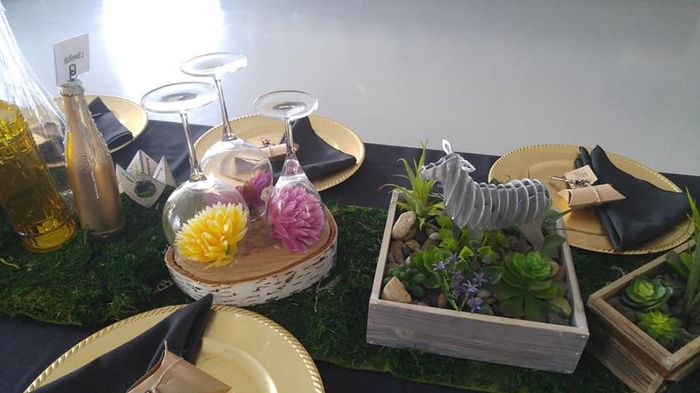 DIY Decor Hufflepuff tables