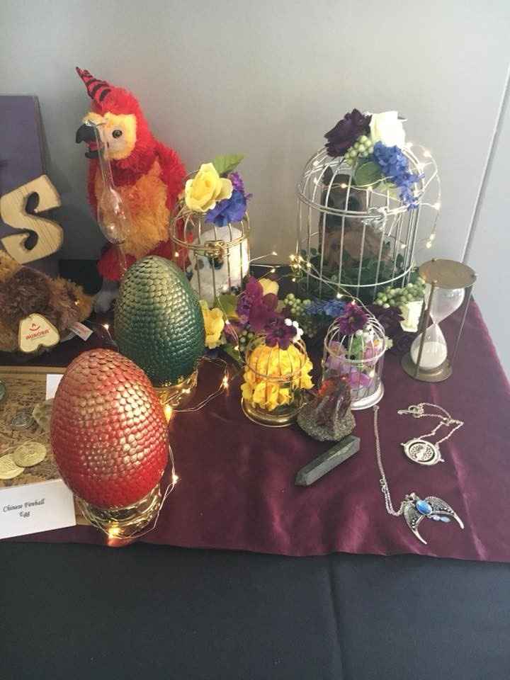 Harry potter entrance table