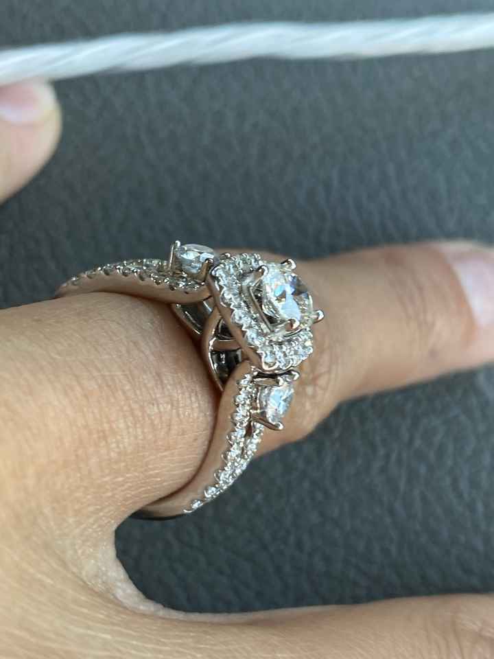 Is there a way to keep bands and e ring together on your finger without  soldering? : r/Moissanite