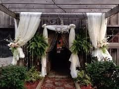 Entryway to the barn .. the owners have it so nice
