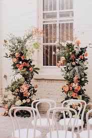 Should i decorate my ceremony structure and how? - 2