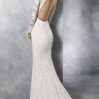 Long-sleeved wedding dress - 1