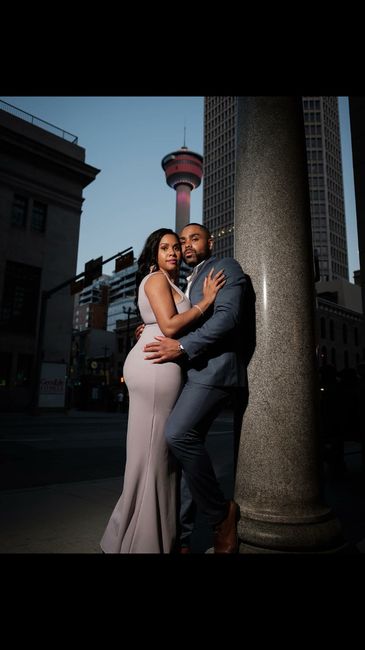 engagement photos in the city