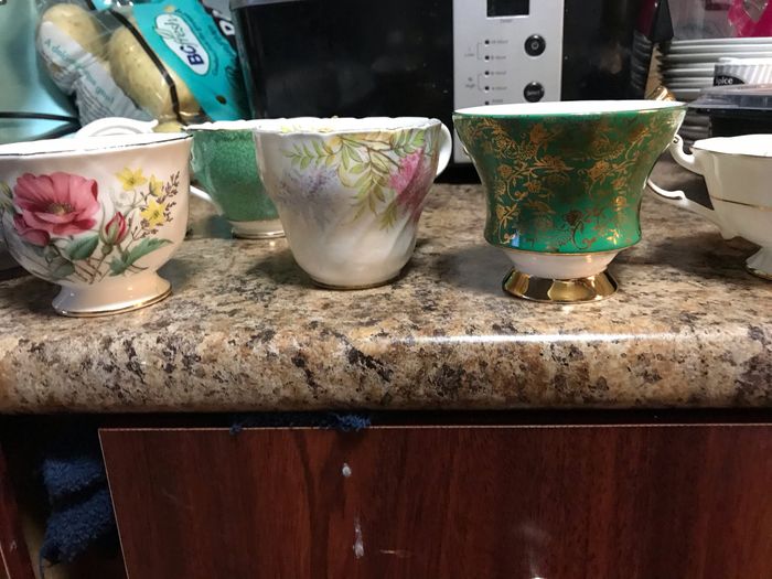 Tea cups at a wedding? - 2