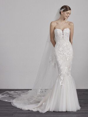 What do you love most about your wedding dress? 10